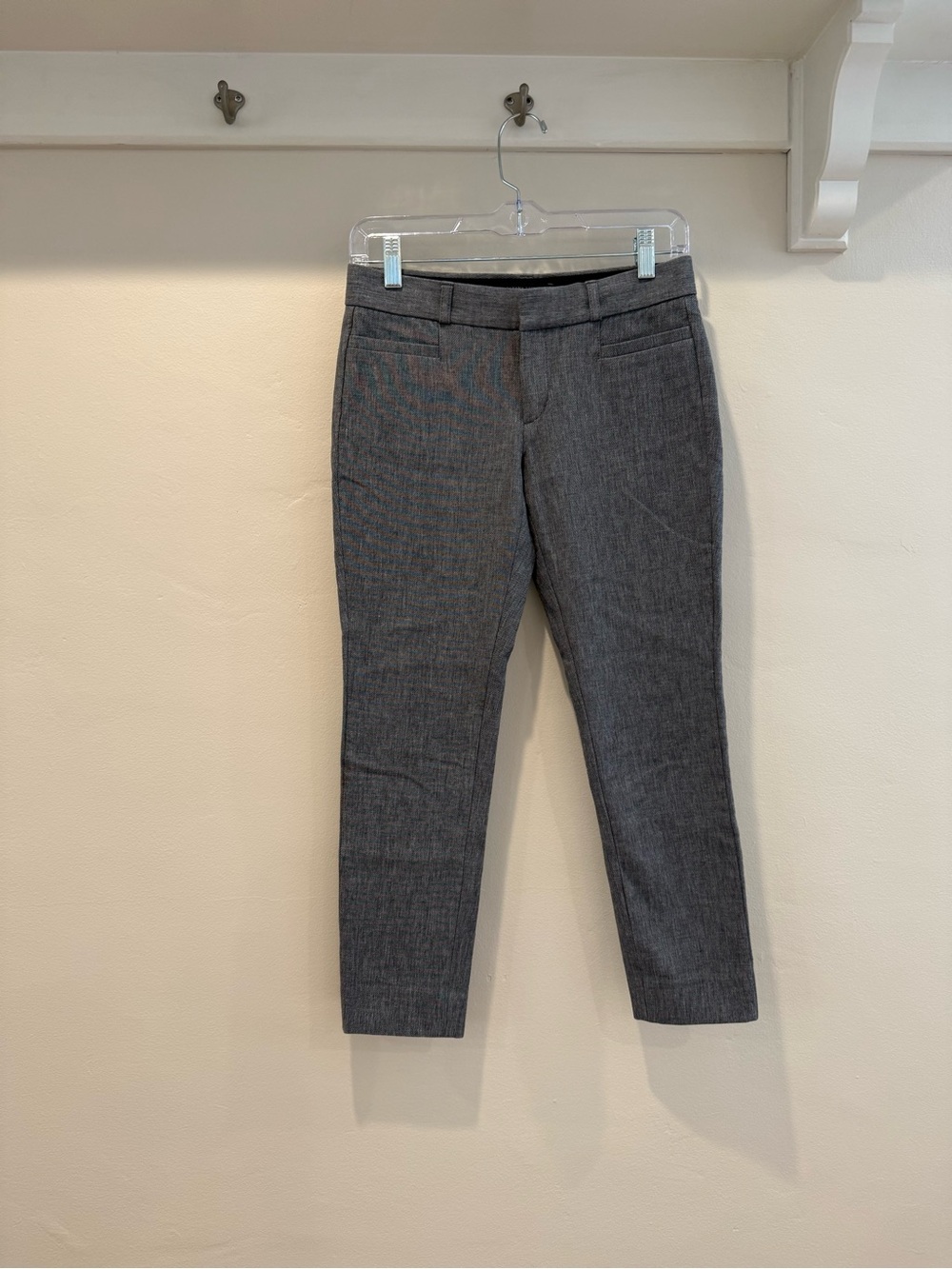 Banana Republic Charcoal Gray Ankle Cropped Dress Pants